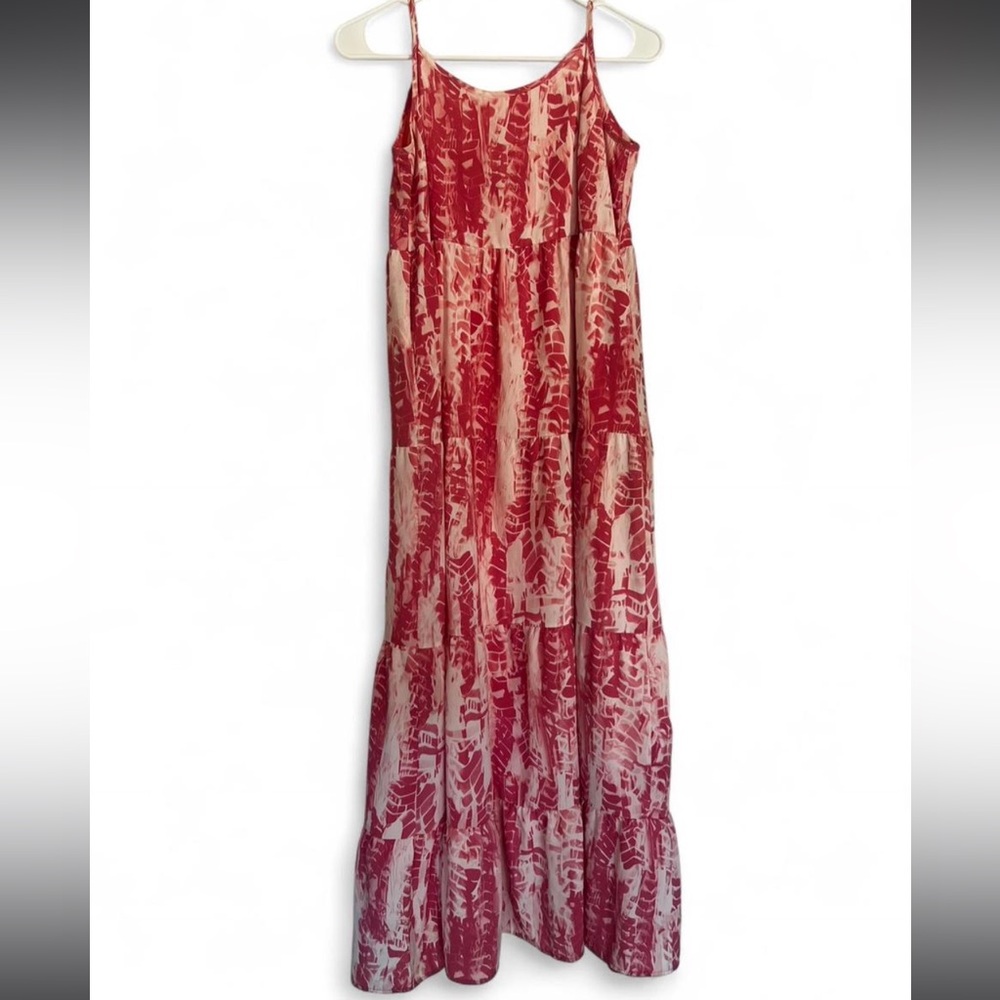 Chic Red Patterned Maxi Dress